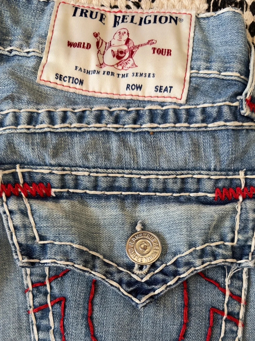 The True Religion Ricky Men's/Women’s Shorts in White/Red Stitching
